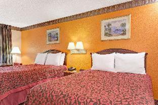 Double Room with Two Double Beds - Smoking