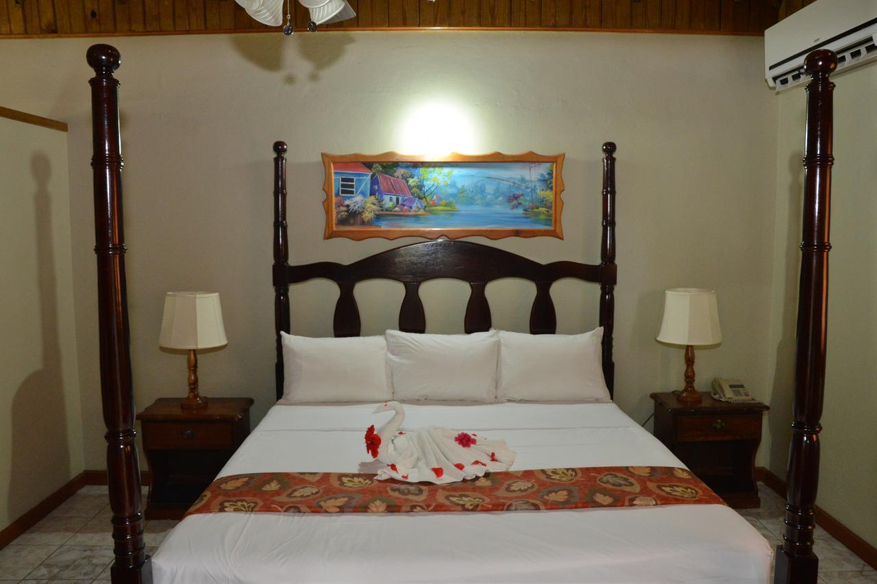 King Suite with Sea View,662631846:JPEG