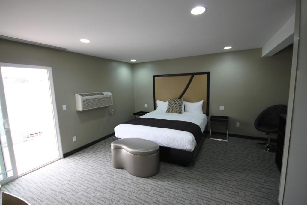 King Room,701661052:JPEG