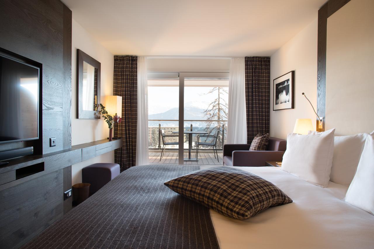 Deluxe Double Room with Mountain View