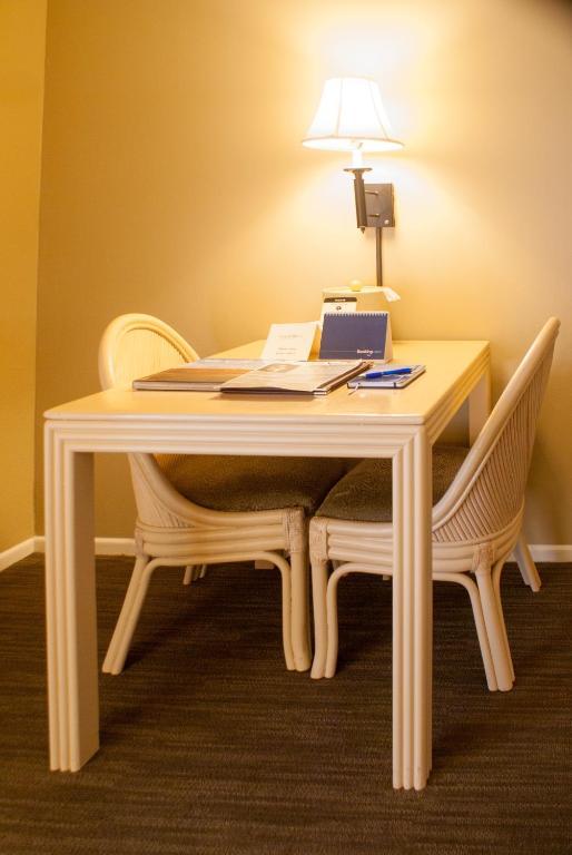 Double Room - Disability Access,63645013:JPEG