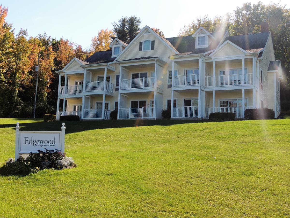 Lakeview King room,1026552985:JPEG