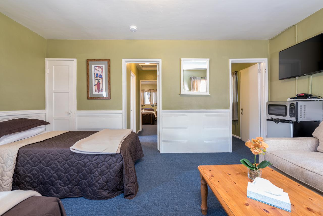 Three-Bedroom Cottage