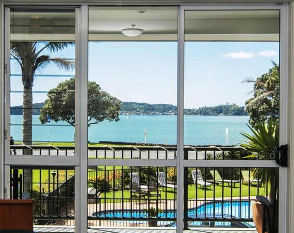 Studio Suite with Sea View,944696833:JPEG