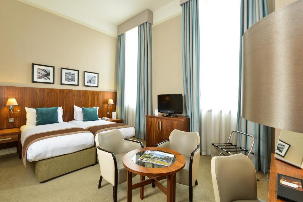 Classic Twin Room