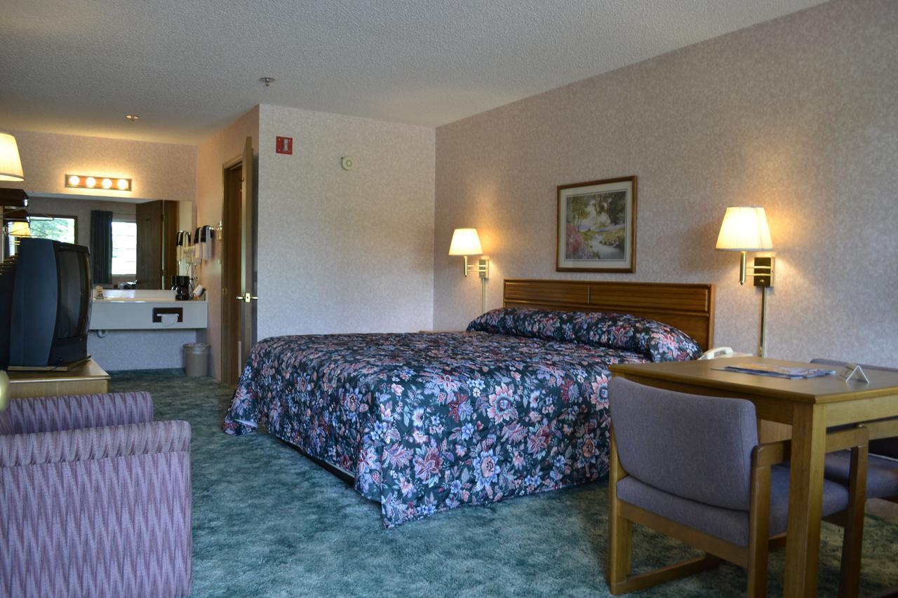 King Room,639389076:JPEG