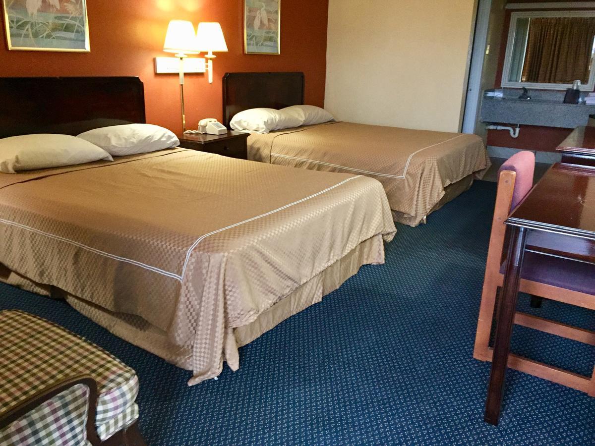 Double Room with Two Double Beds - Non-Smoking