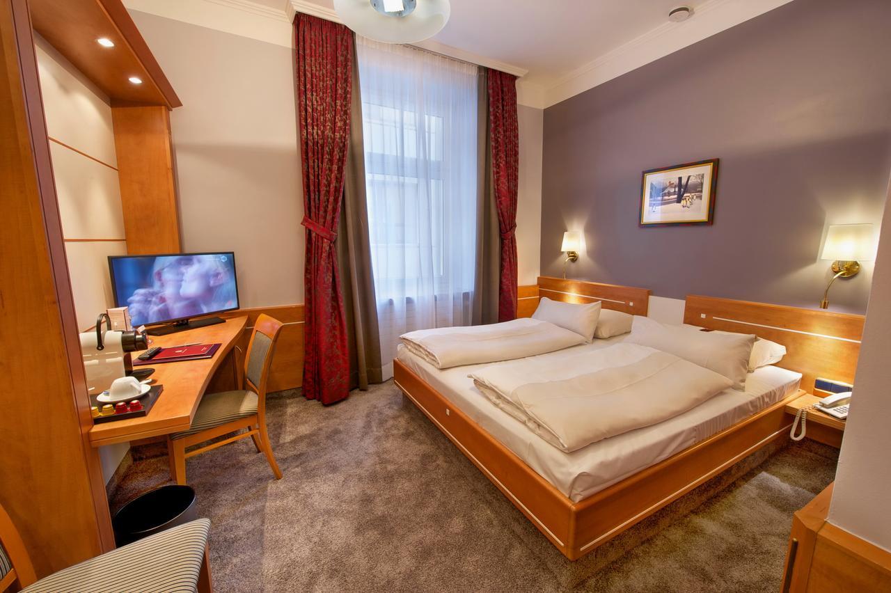 Small Double Room