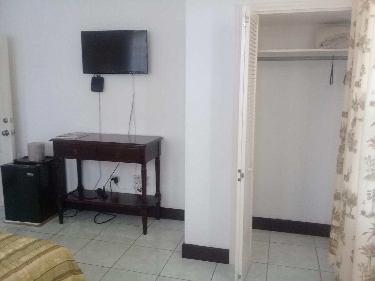 Deluxe Double Room with Balcony,644331084:JPEG