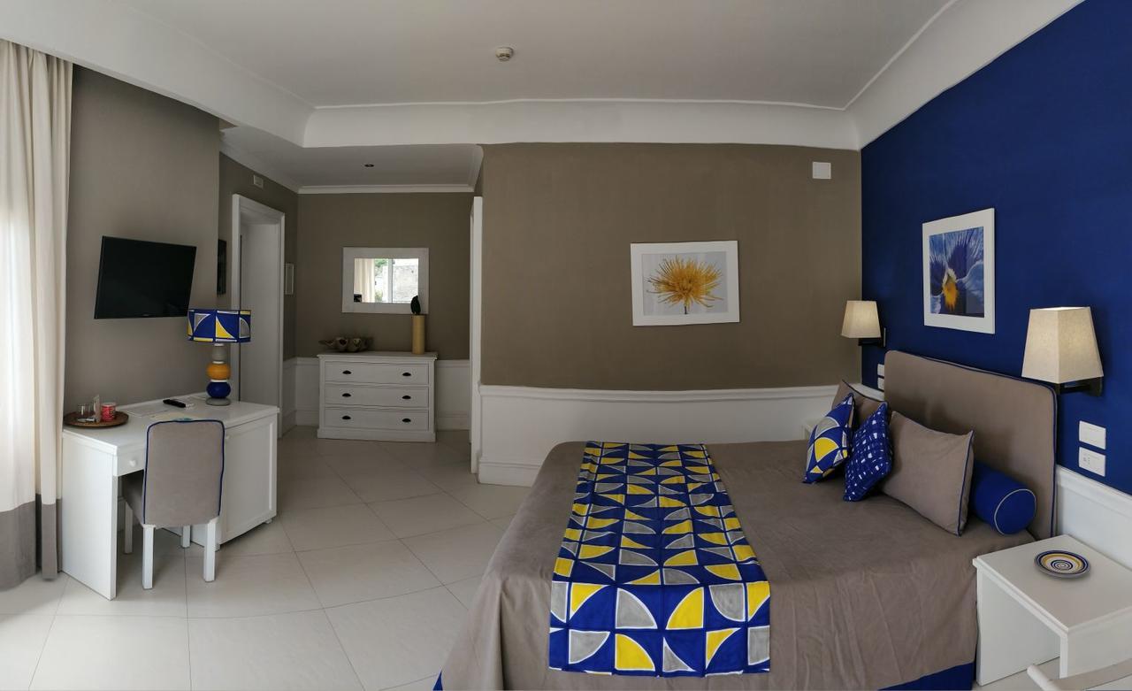 Junior Suite with Terrace