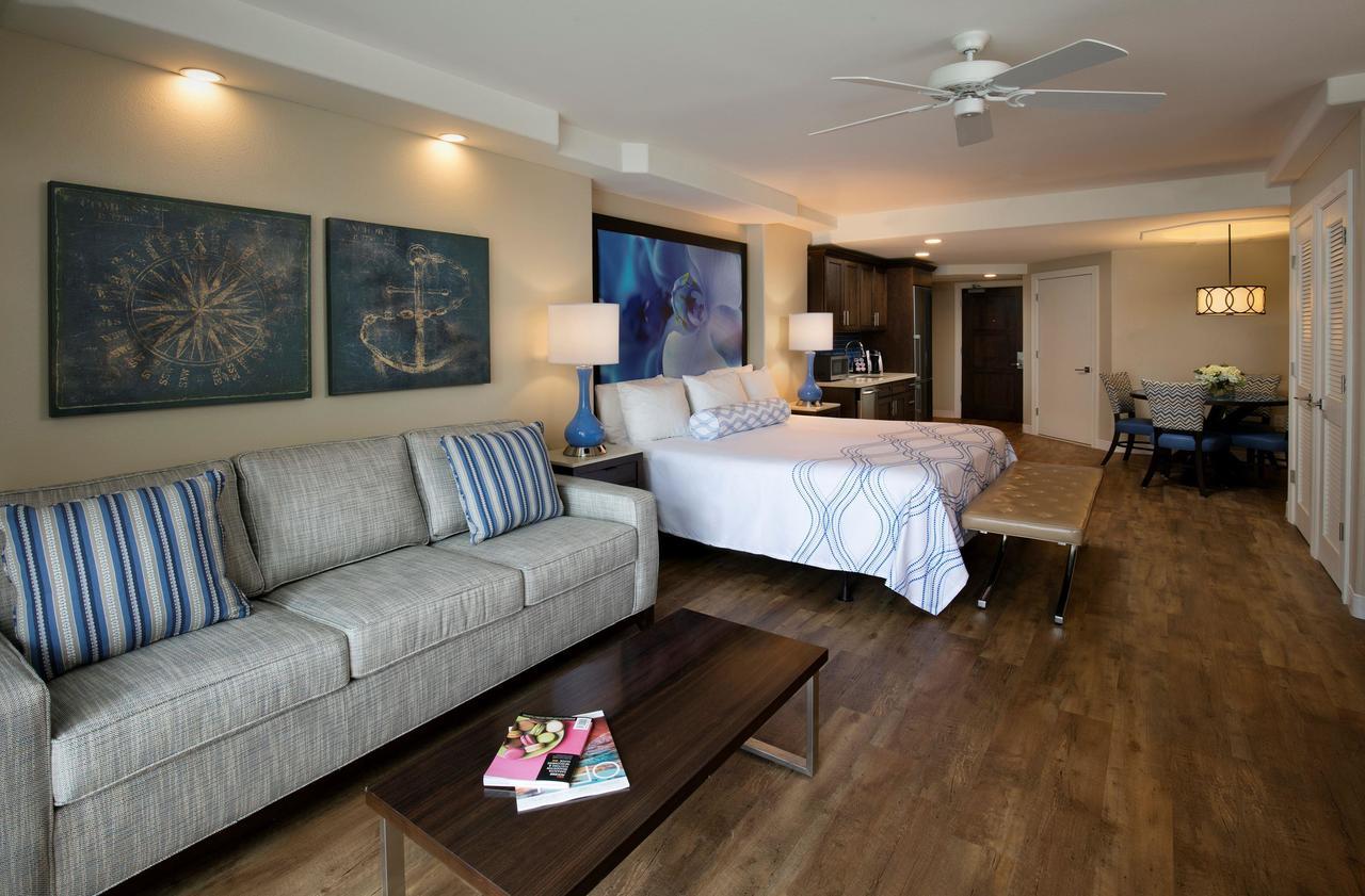 Junior King Suite with Beach View