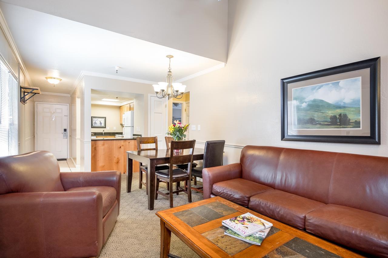 Two-Bedroom Suite