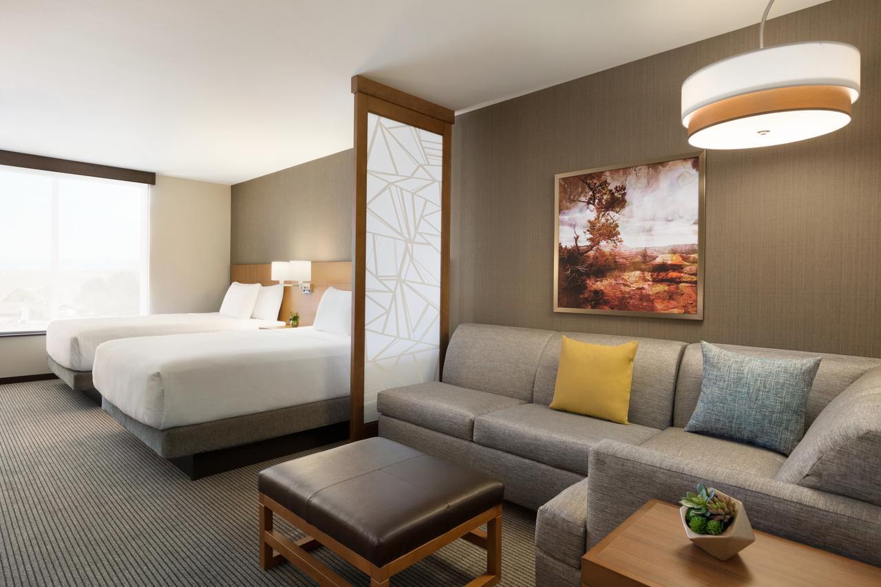 Queen Room with Sofa Bed