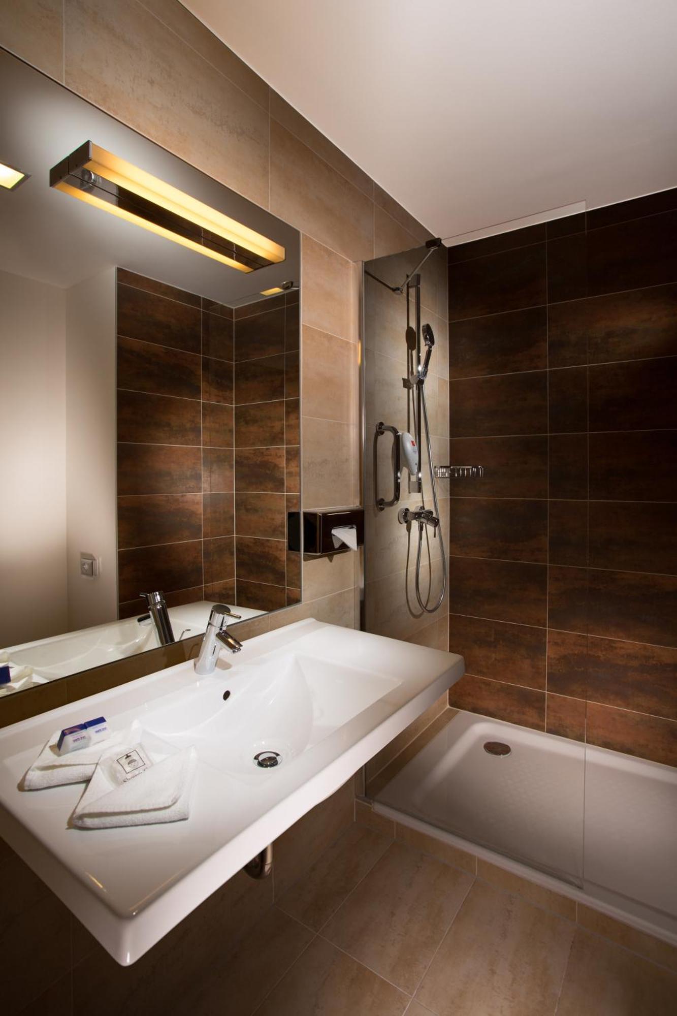 Standard Double or Twin Room