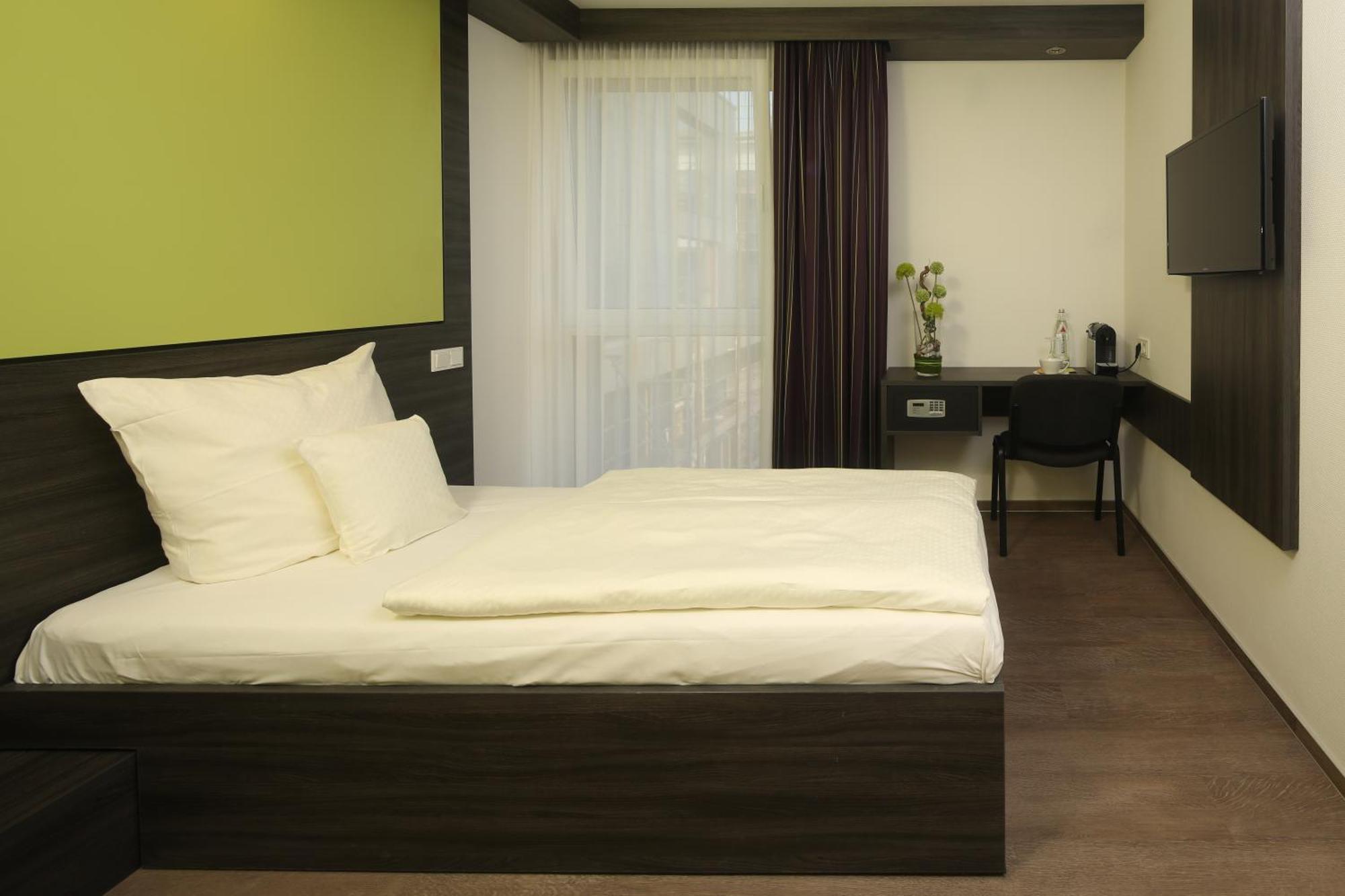 Economy Single Room
