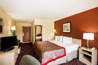King Room - Mobility Access/Non-Smoking