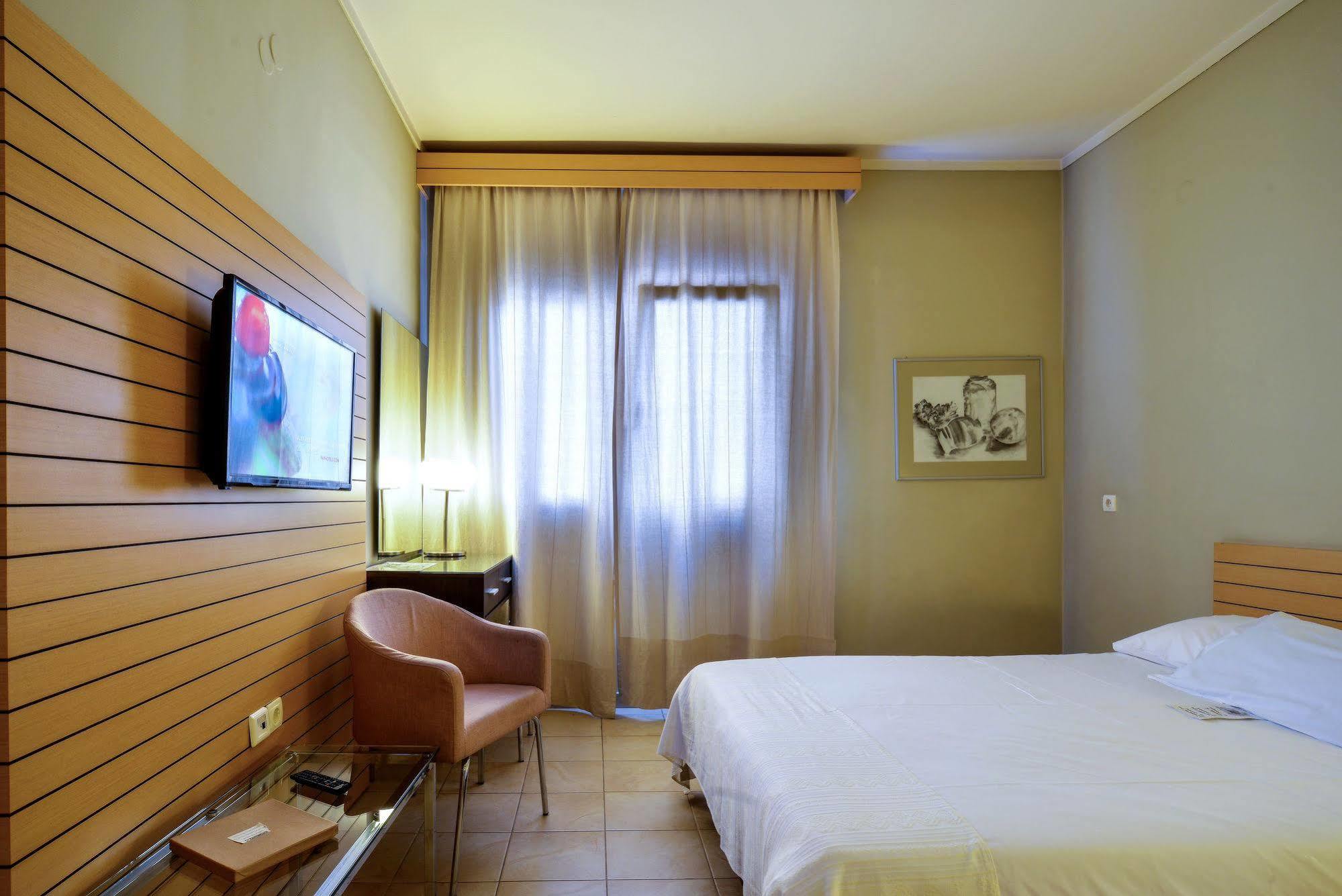 Budget Double Room with Small Double Bed