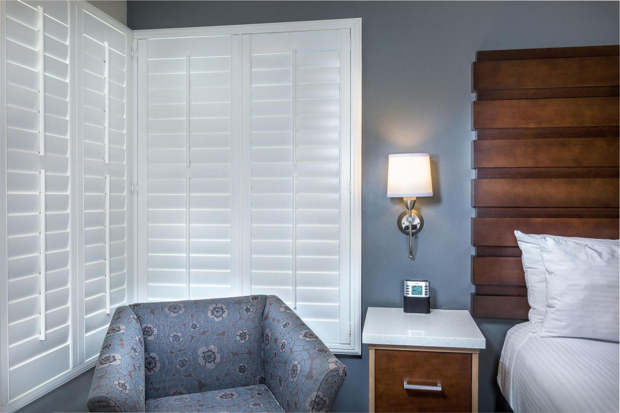 Deluxe Suite,1210758184:JPEG