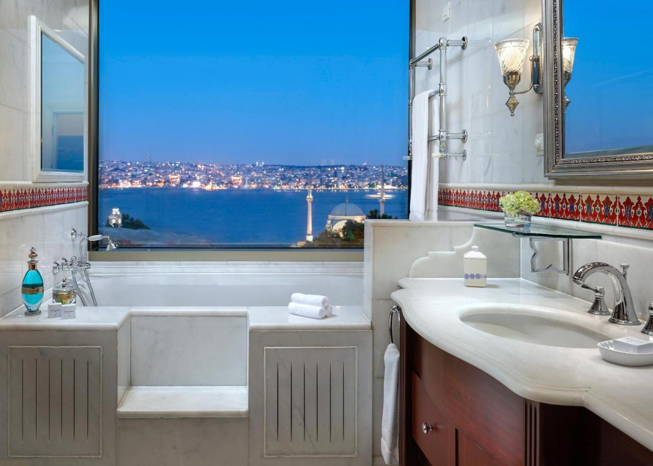 Presidential King Suite with Terrace & Hot Tub - Bosphorus View, Club Lounge Access