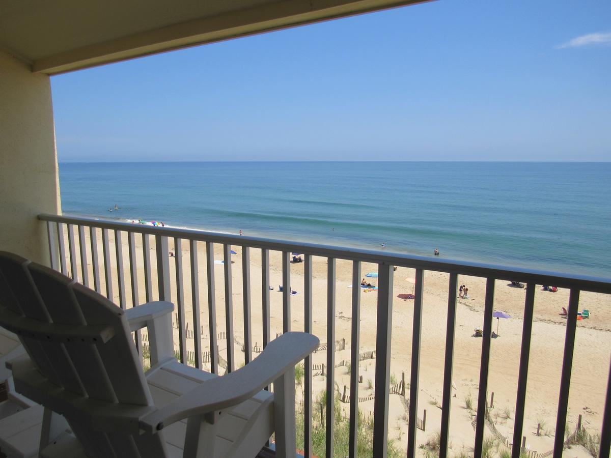 Standard Oceanfront Queen Room with Balcony,697216431:JPEG