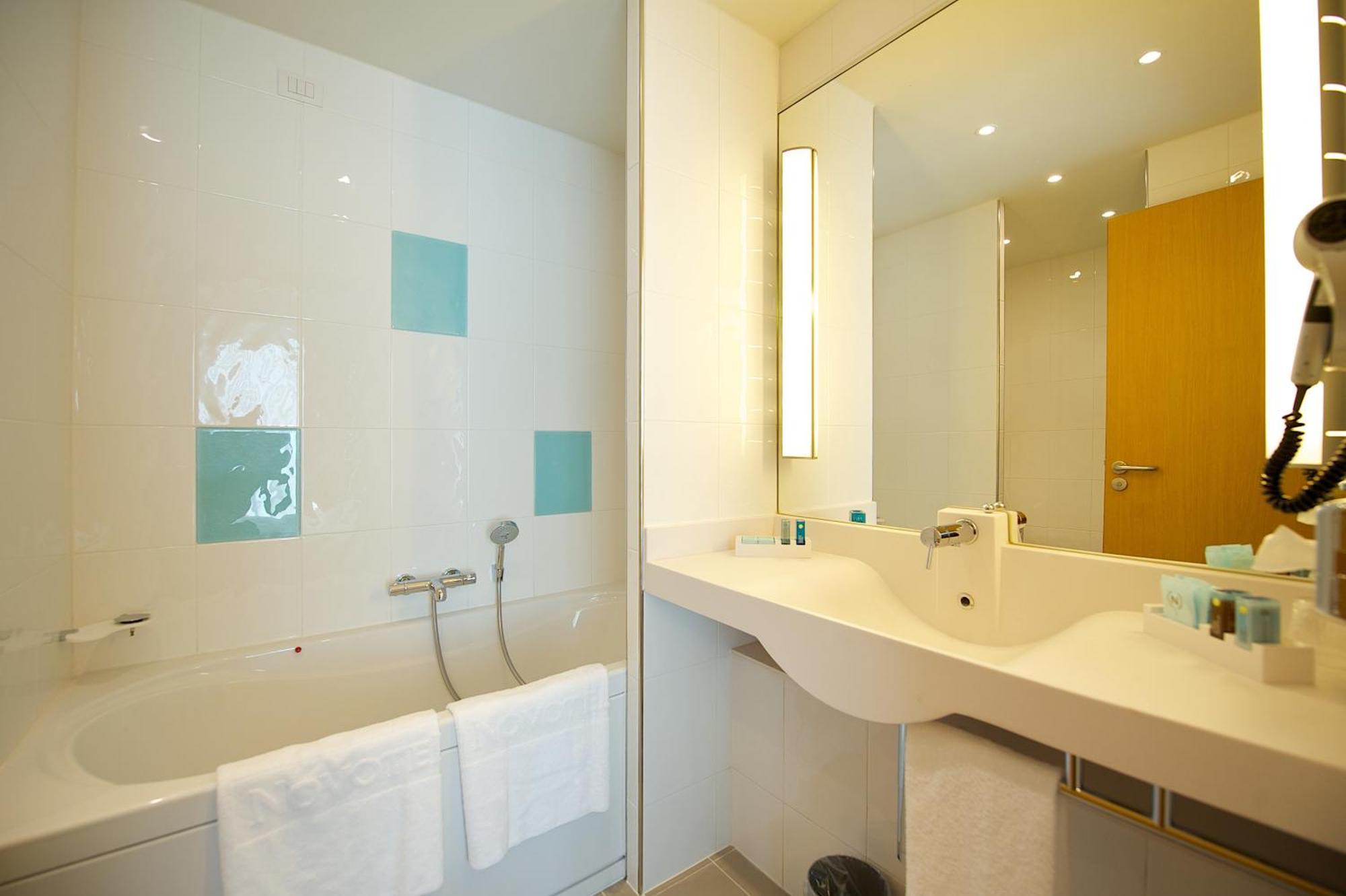 Superior Twin Room,1554020923:JPEG