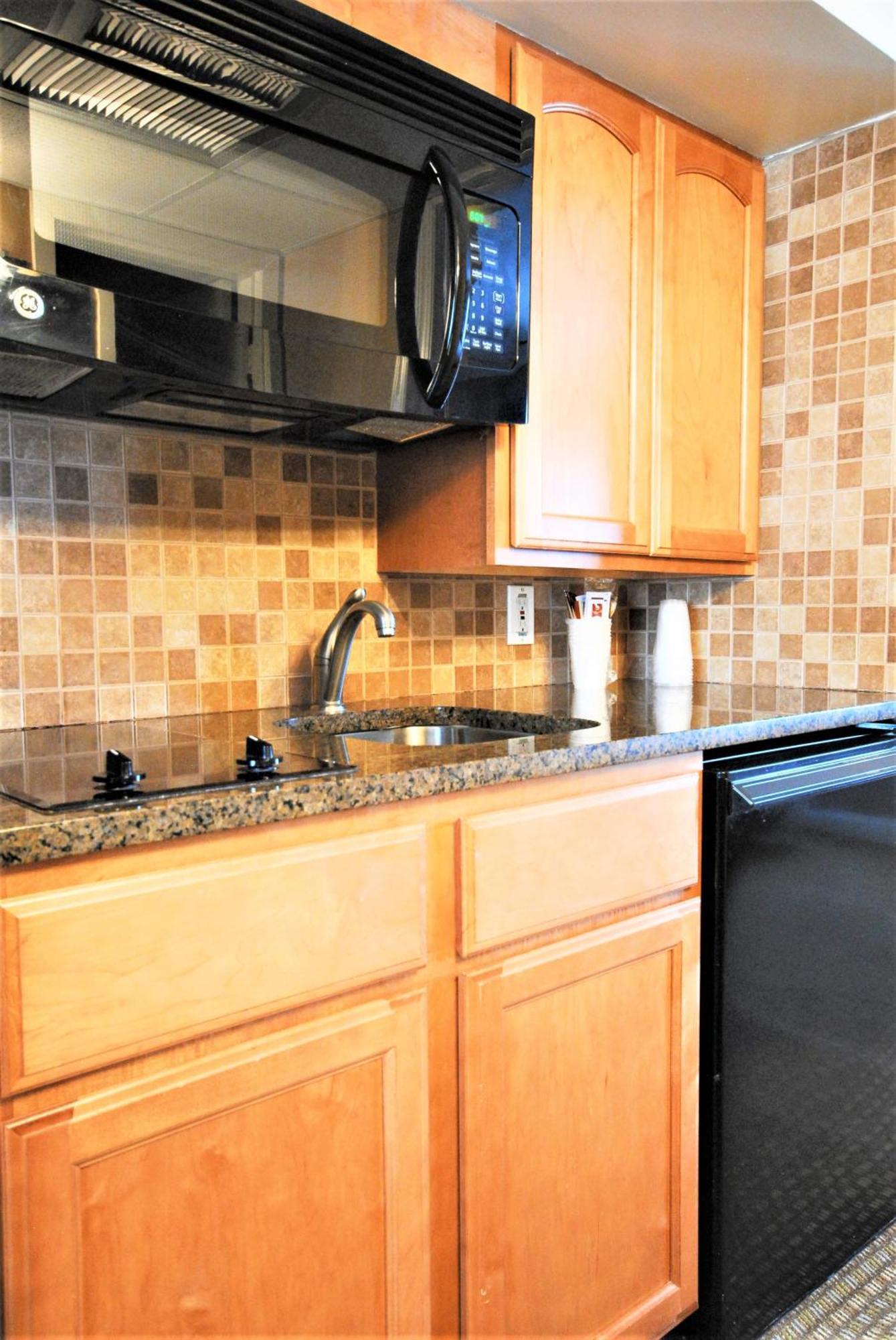 King w/ Sleeper Sofa Efficiency Suite Sundeck View Exterior Entrance,786110703:JPEG