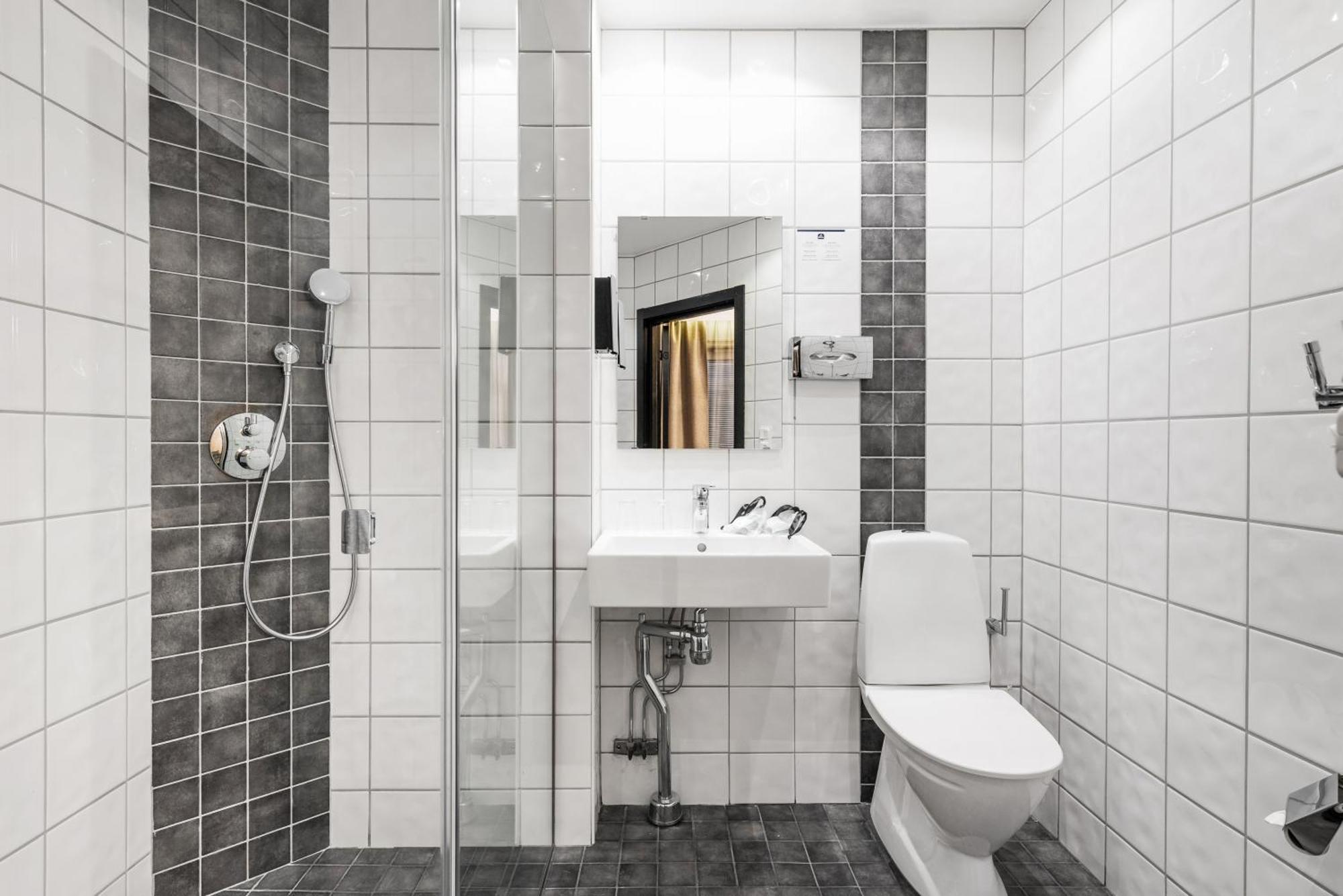 Compact Single Room