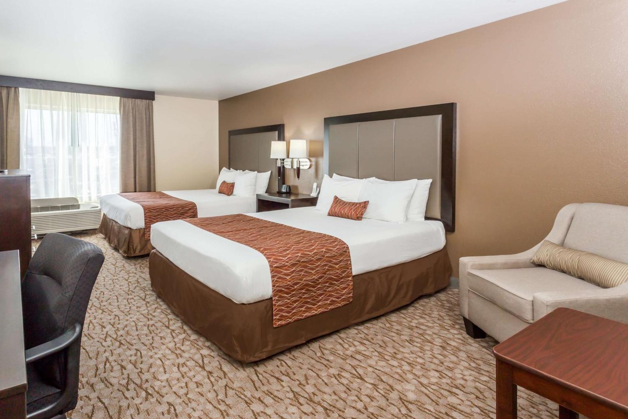 Queen Room with Two Queen Beds - Non-Smoking