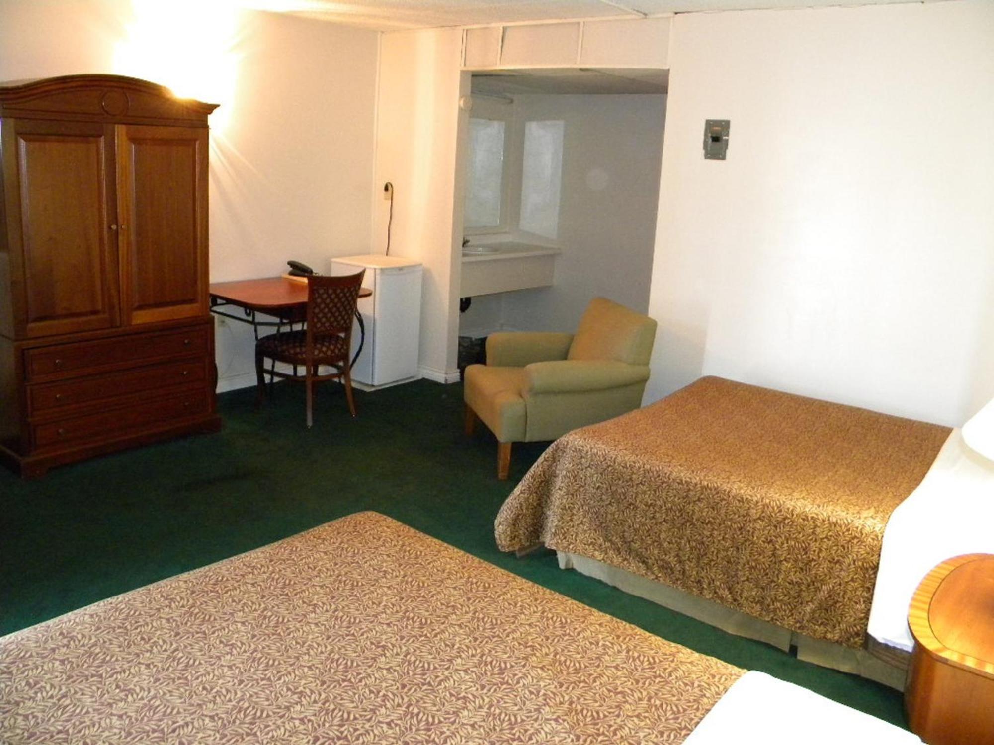 Standard Double Room with Two Double Beds