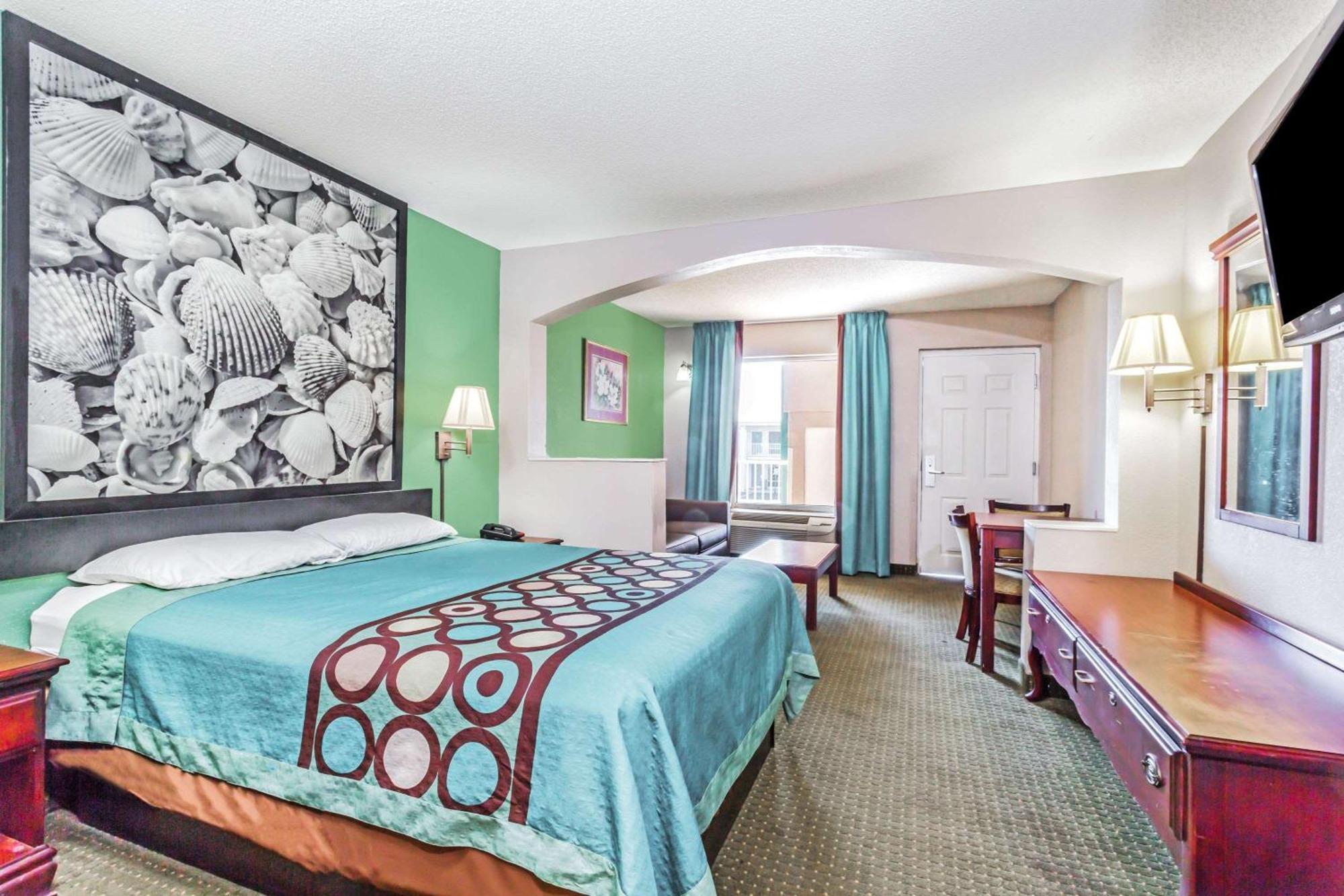 King Studio Suite -  Smoking,709270909:JPEG