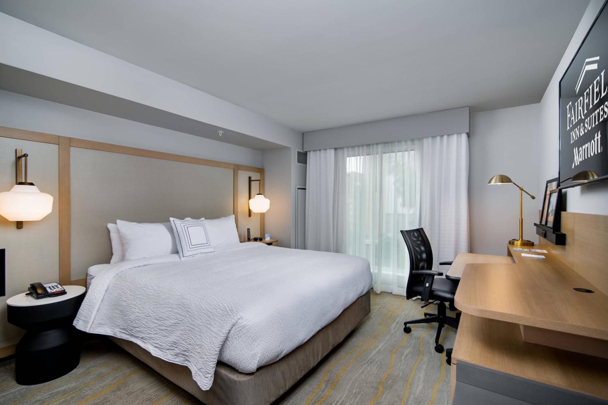 King Room with Balcony