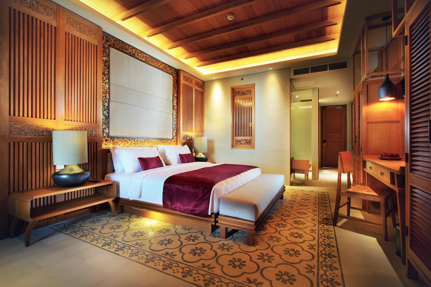 Deluxe Ocean View With Balcony