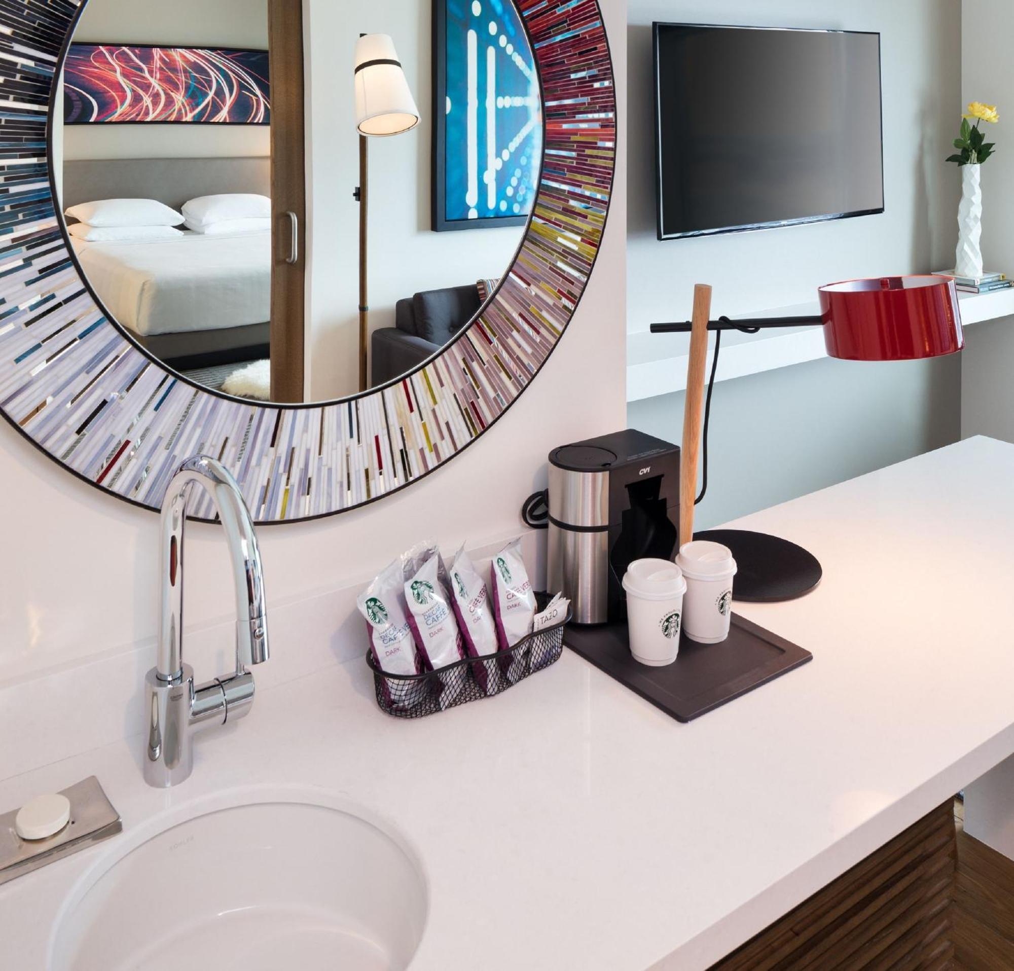 King Suite,1442595352:JPEG