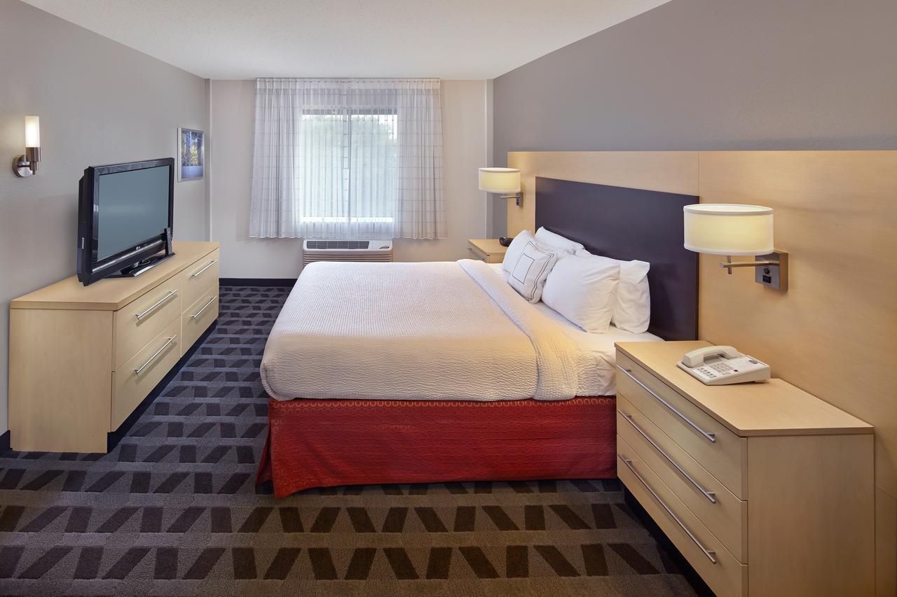 One-Bedroom King Suite with Sofa Bed