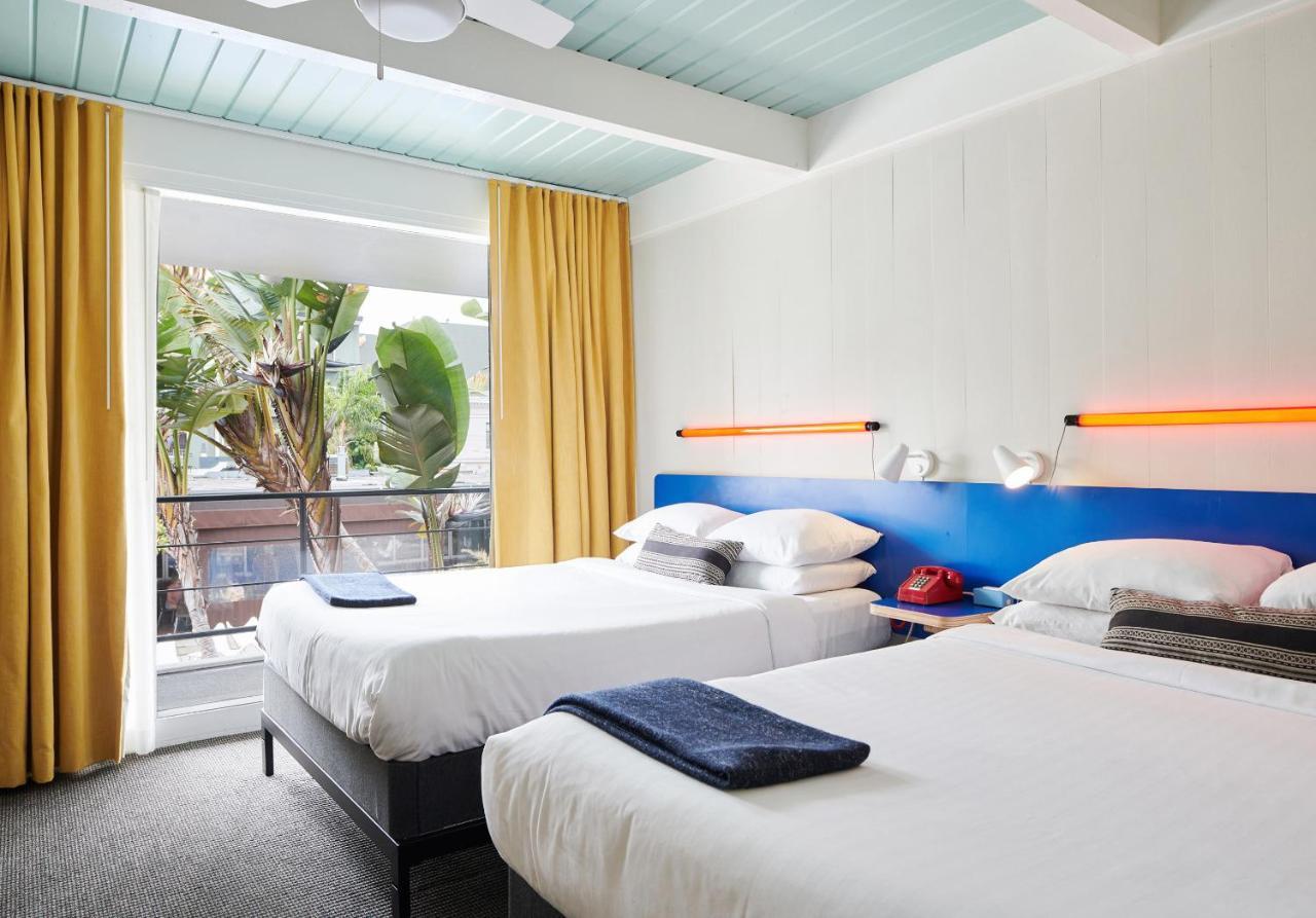 Standard  2 Queen Beds