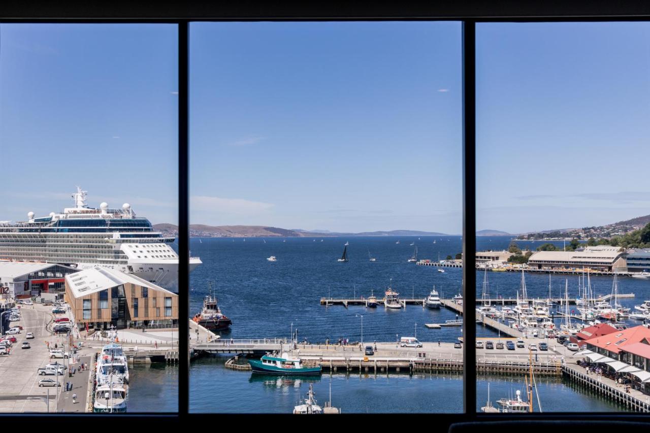 Executive Suite with Harbour View,769761178:JPEG