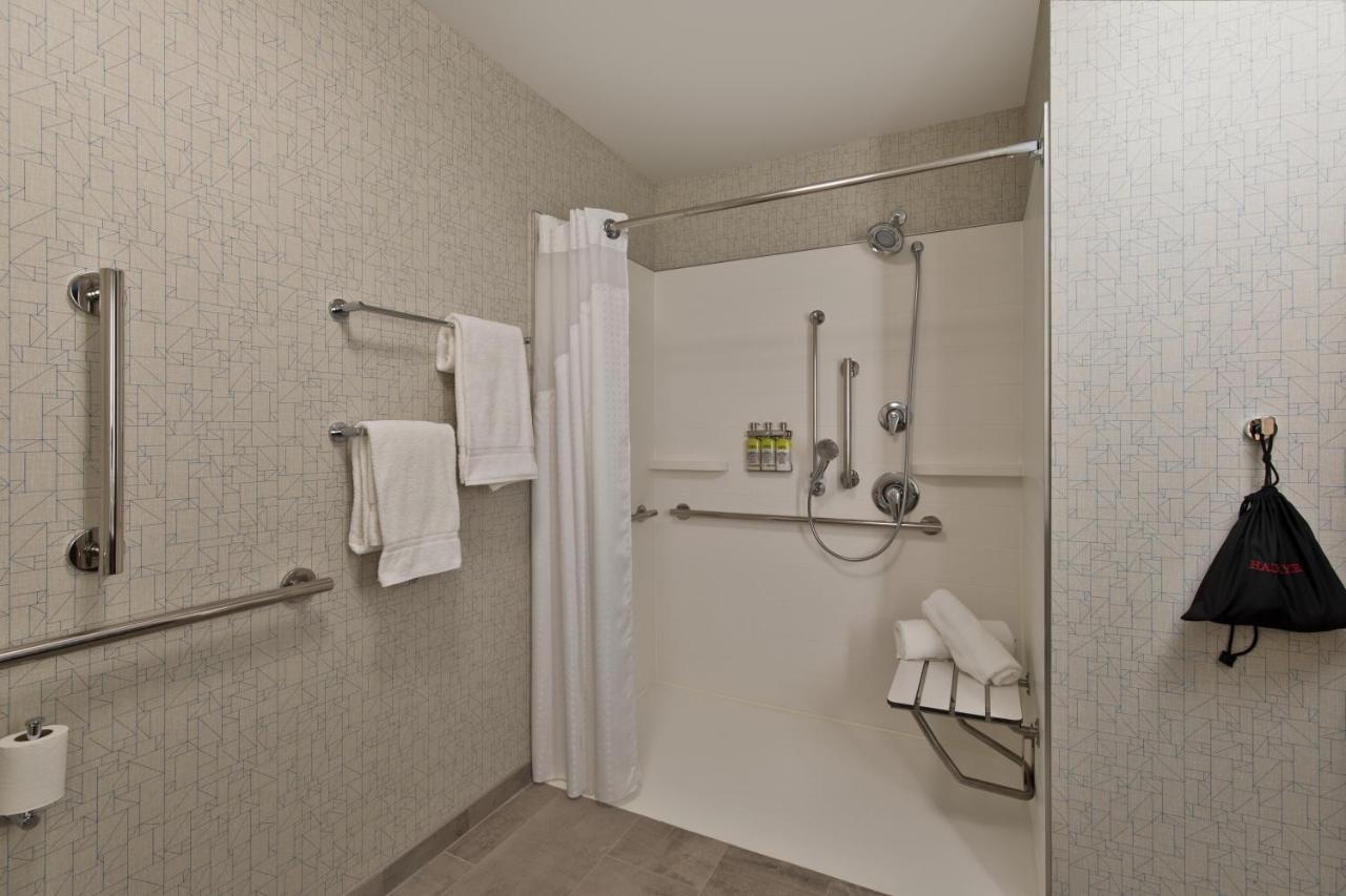 Standard Queen Room with Two Queen Beds and Mobility Accessible Roll-In Shower