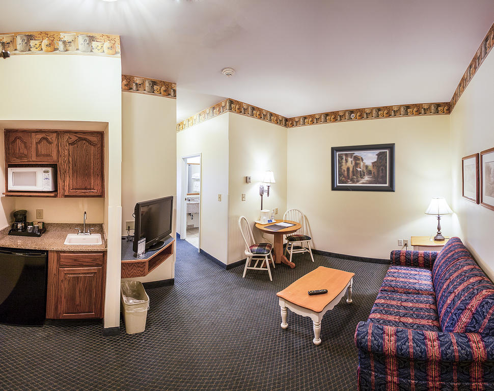 Deluxe King Suite,190199962:JPEG