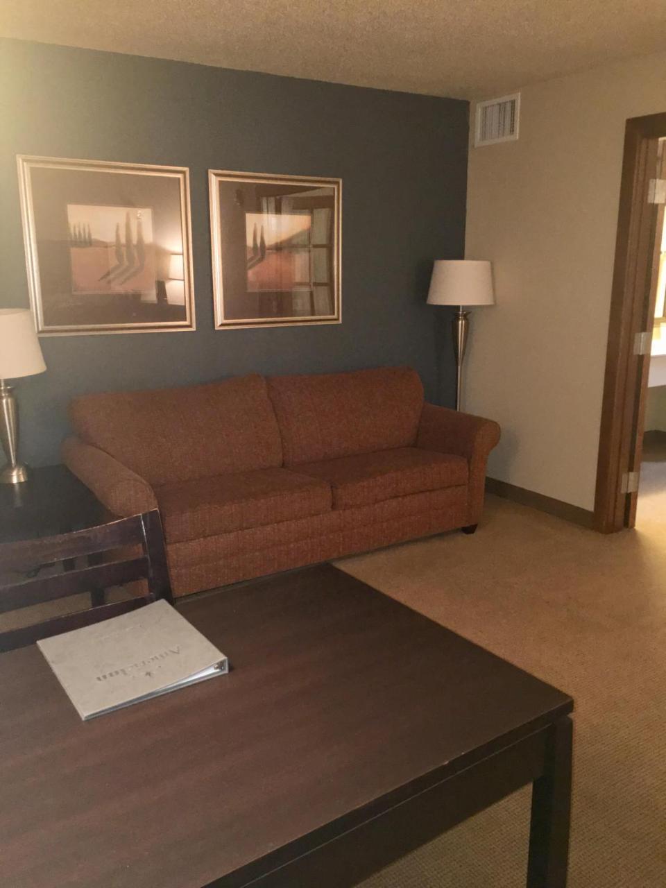 One-Bedroom King Suite with Jetted Tub - Non-Smoking,737818480:JPEG