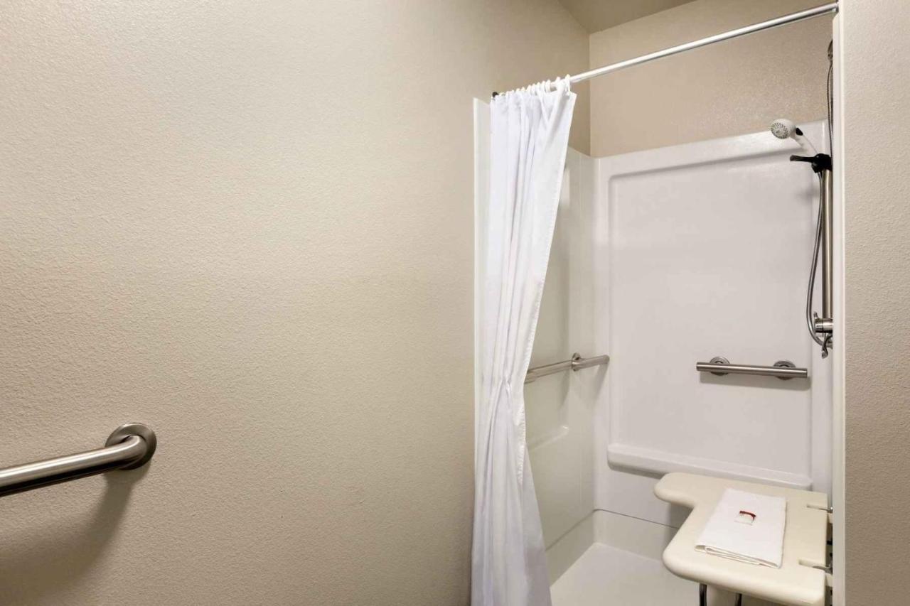 King Room - Mobility Access/Non-Smoking