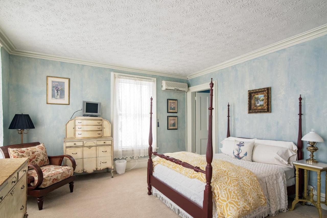 Classic Triple Room