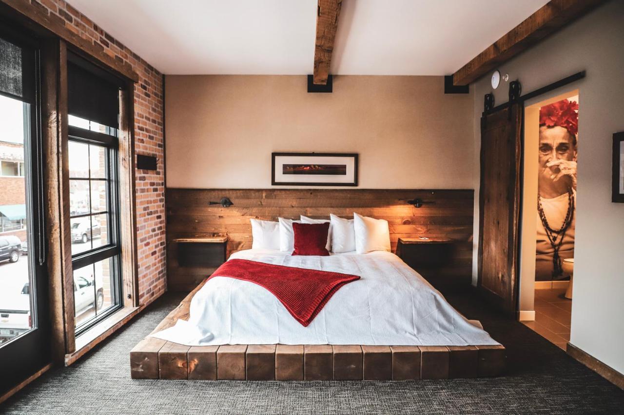 King Room with Balcony,1534070896:JPEG