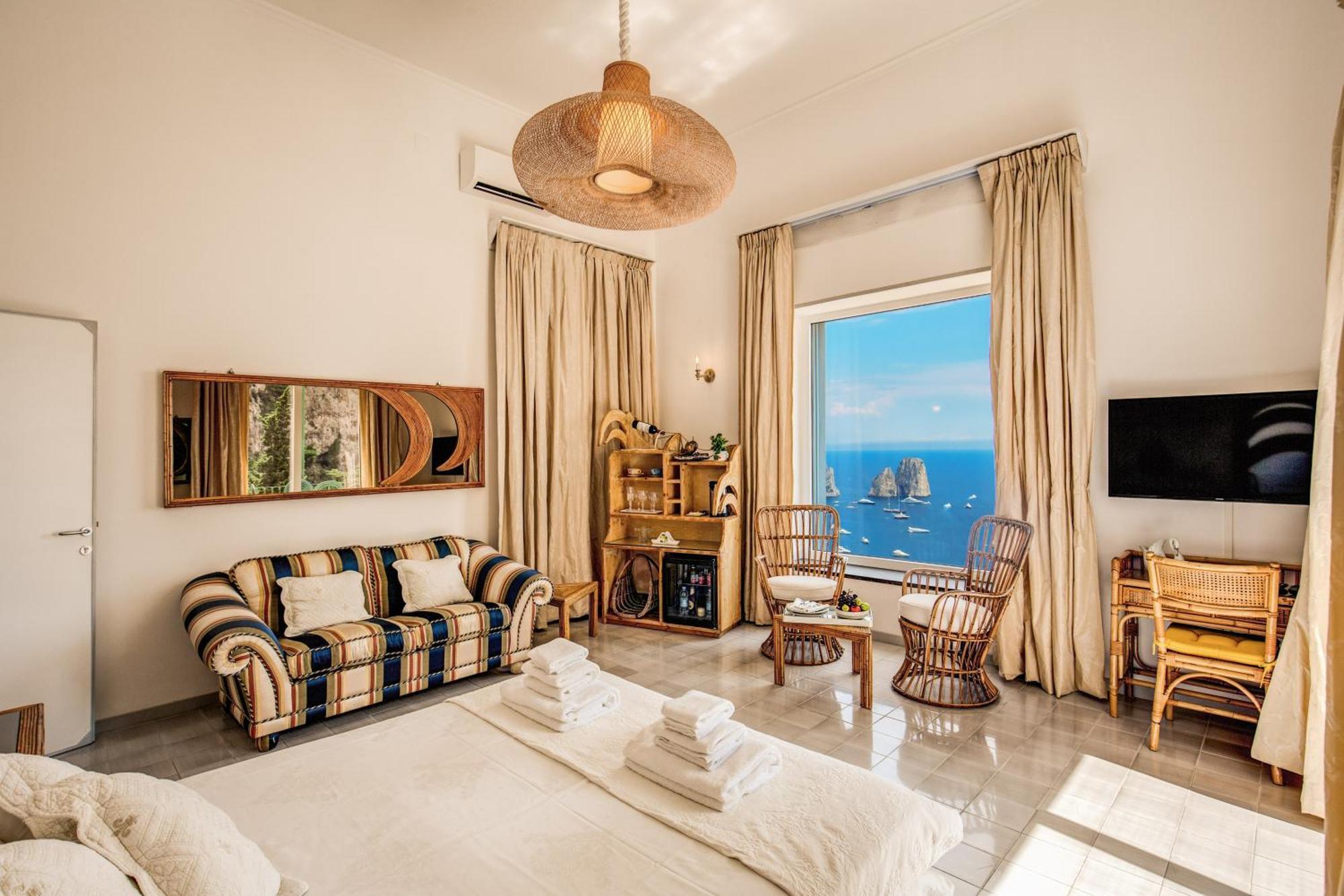 Suite with Sea View