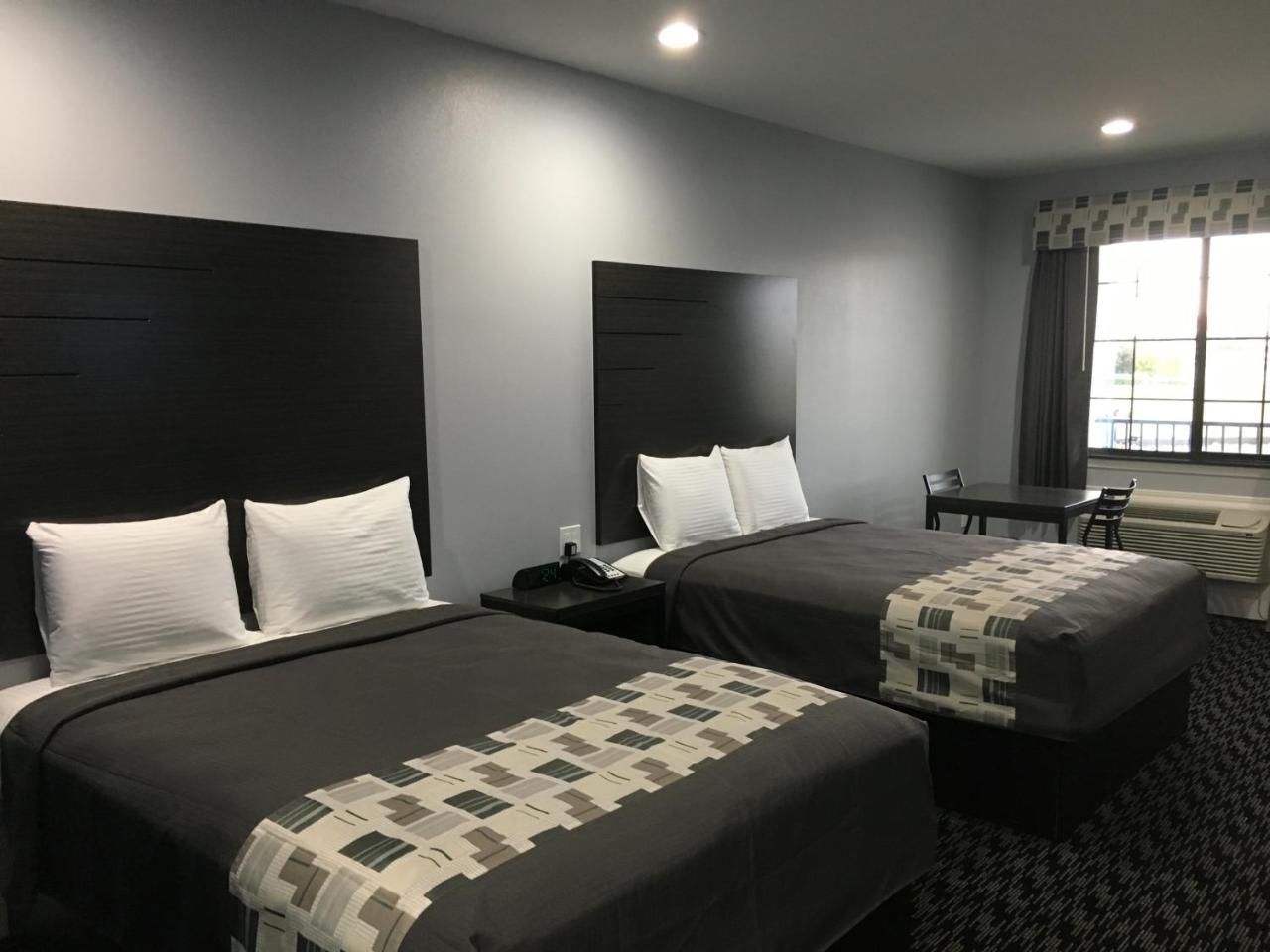 Deluxe Double Studio