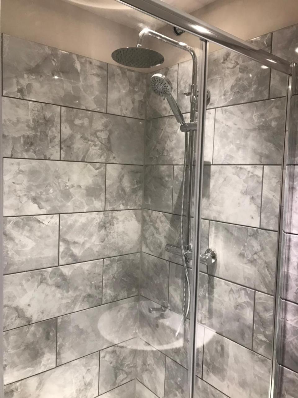 Twin Room with Private Bathroom