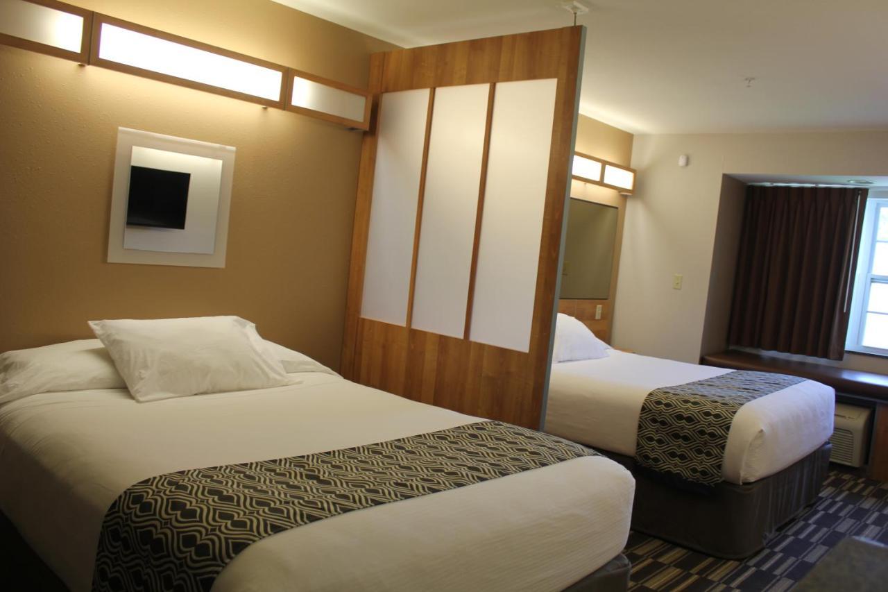 Studio Suite with Two Queen Beds, Non-Smoking