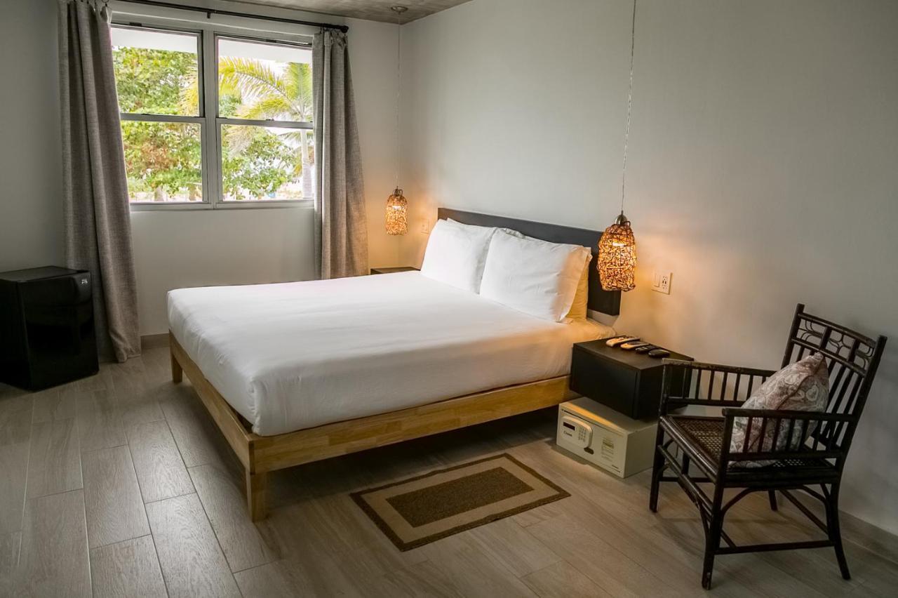 King or Queen Room