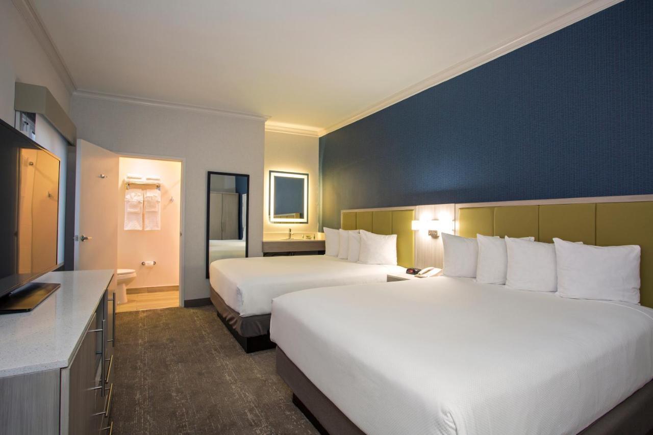 Queen Room with Two Queen Beds