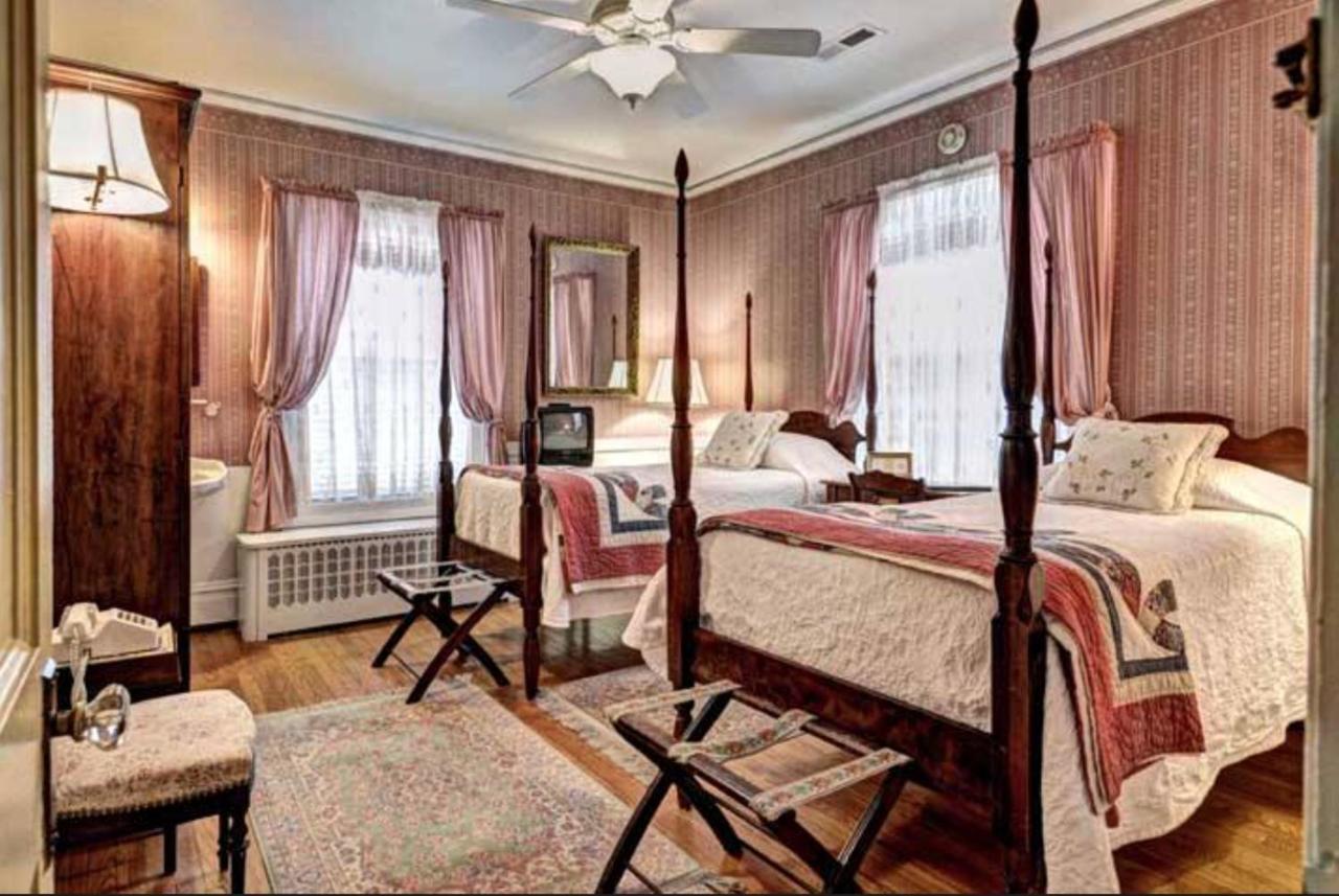 Deluxe Double or Twin Room with Garden View