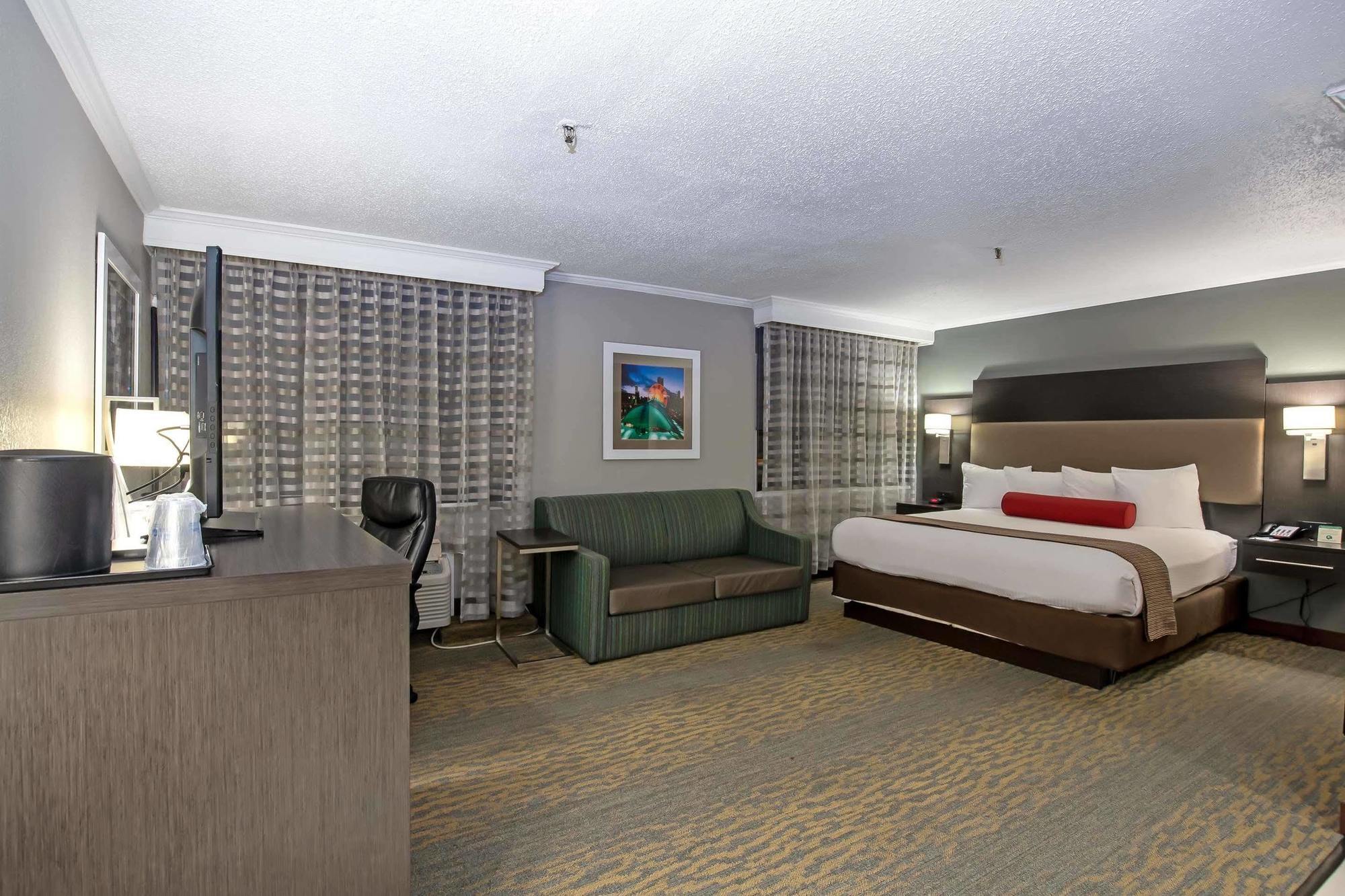 King Suite with Sofa Bed and Walk-In Shower - Non-Smoking